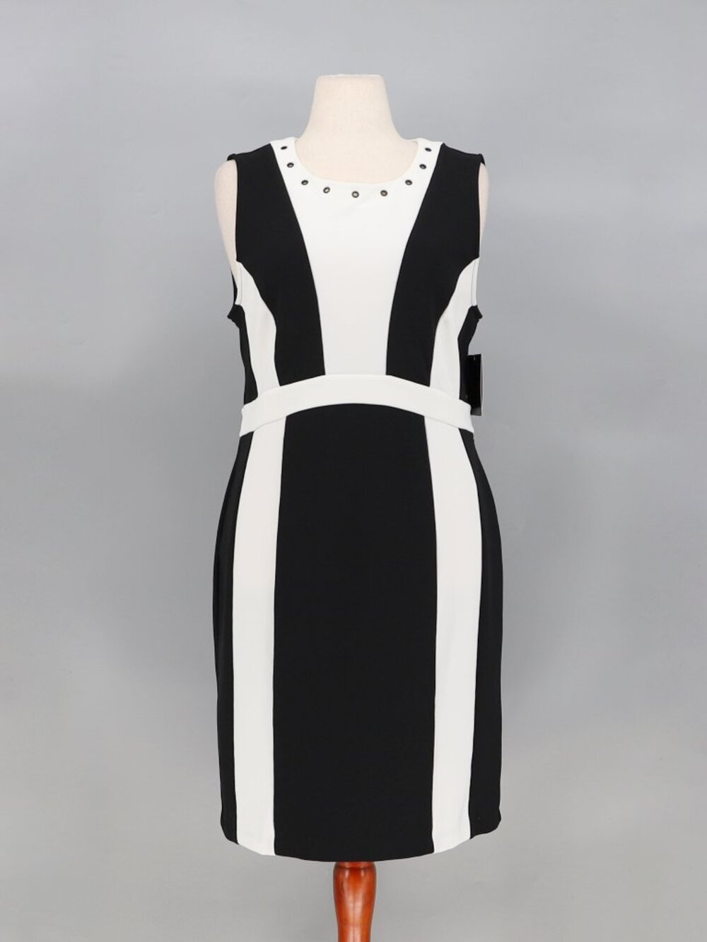 NWT BOSTON PROPER Beyond Travel Collection Black White Sleeveless Sheath Dress L